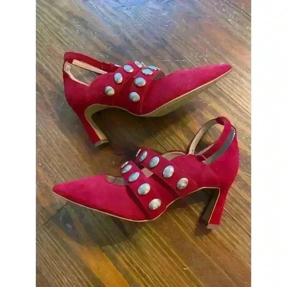 NWOT Vince Camuto Red Ankle Strap Leather Studded Krellen Stiletto,sz 5.5 - Picture 2 of 7